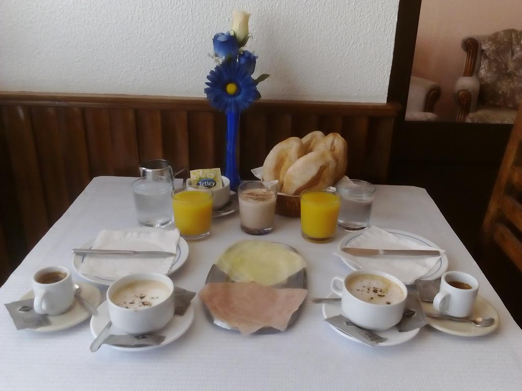 Residencial Nosso Paraiso Bed & Breakfast Quarteira Eksteriør bilde