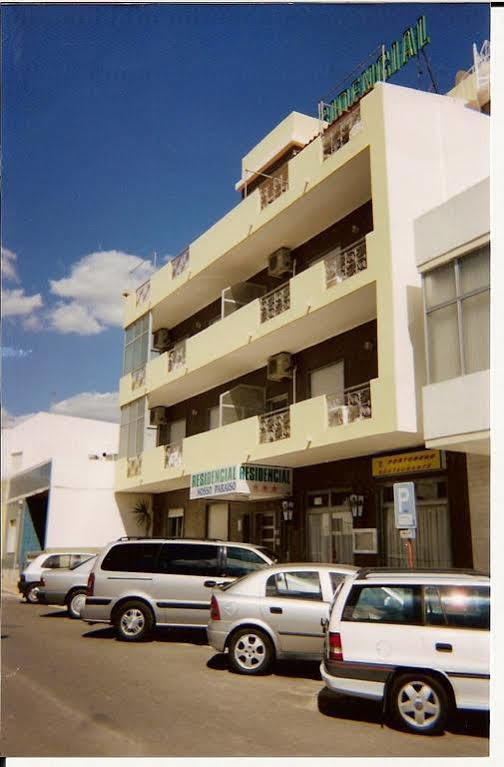 Residencial Nosso Paraiso Bed & Breakfast Quarteira Eksteriør bilde